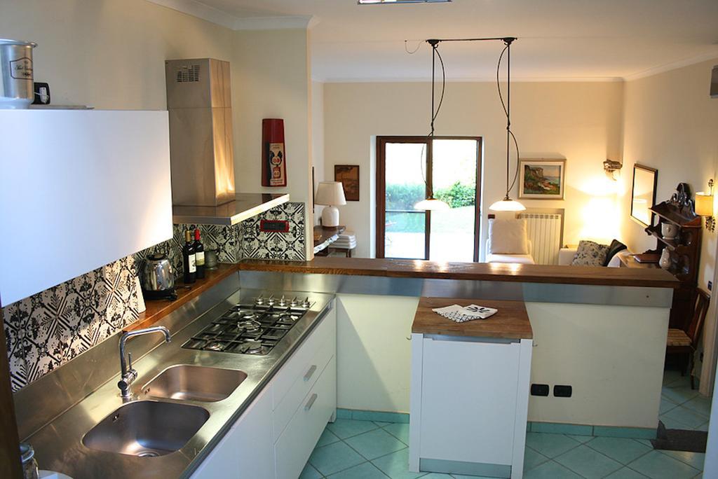ויקו אקוונסה Villa Bikini On Sorrento Coast מראה חיצוני תמונה