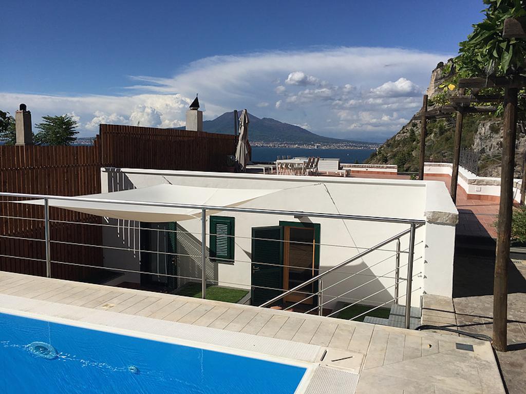 ויקו אקוונסה Villa Bikini On Sorrento Coast מראה חיצוני תמונה