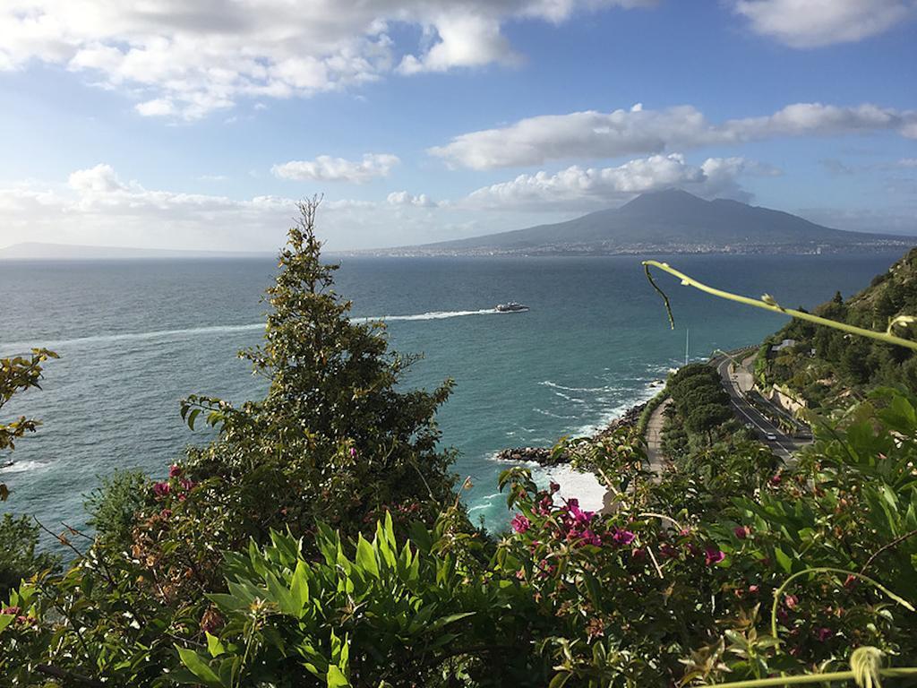 ויקו אקוונסה Villa Bikini On Sorrento Coast מראה חיצוני תמונה